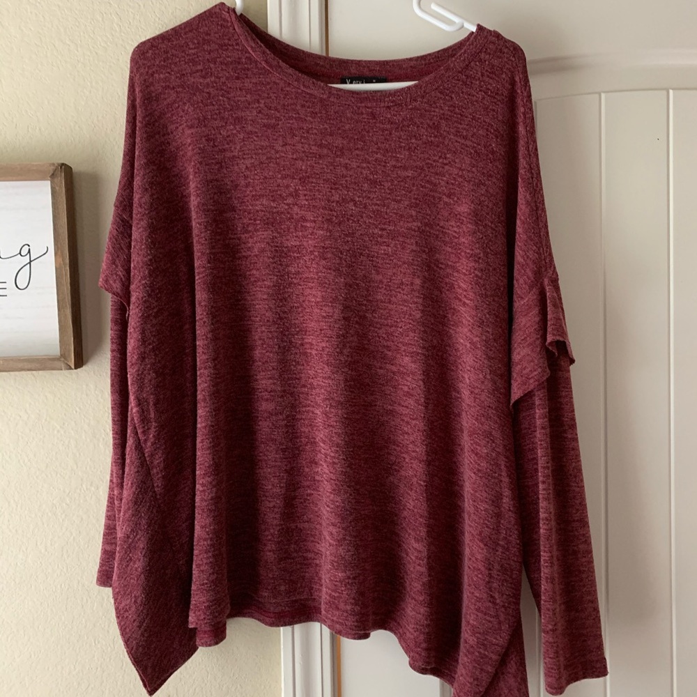 heathered garnet long sleeve top with fun sleeves